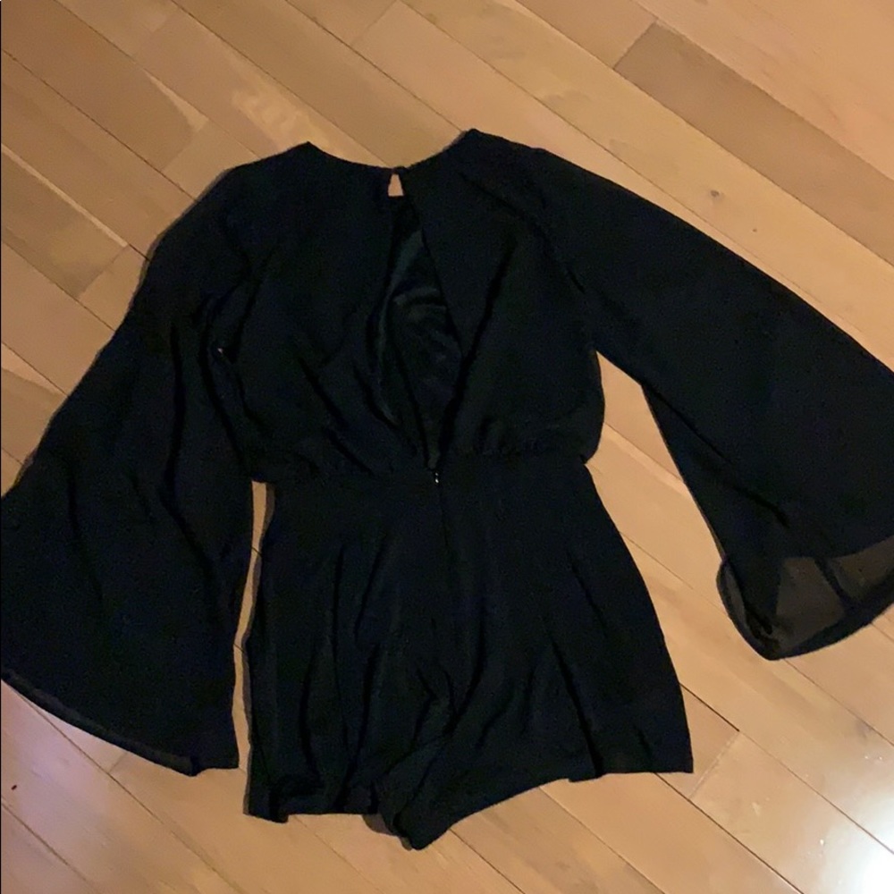 Open back romper - Picture 3 of 3